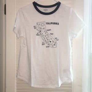 Old Navy California t shirt